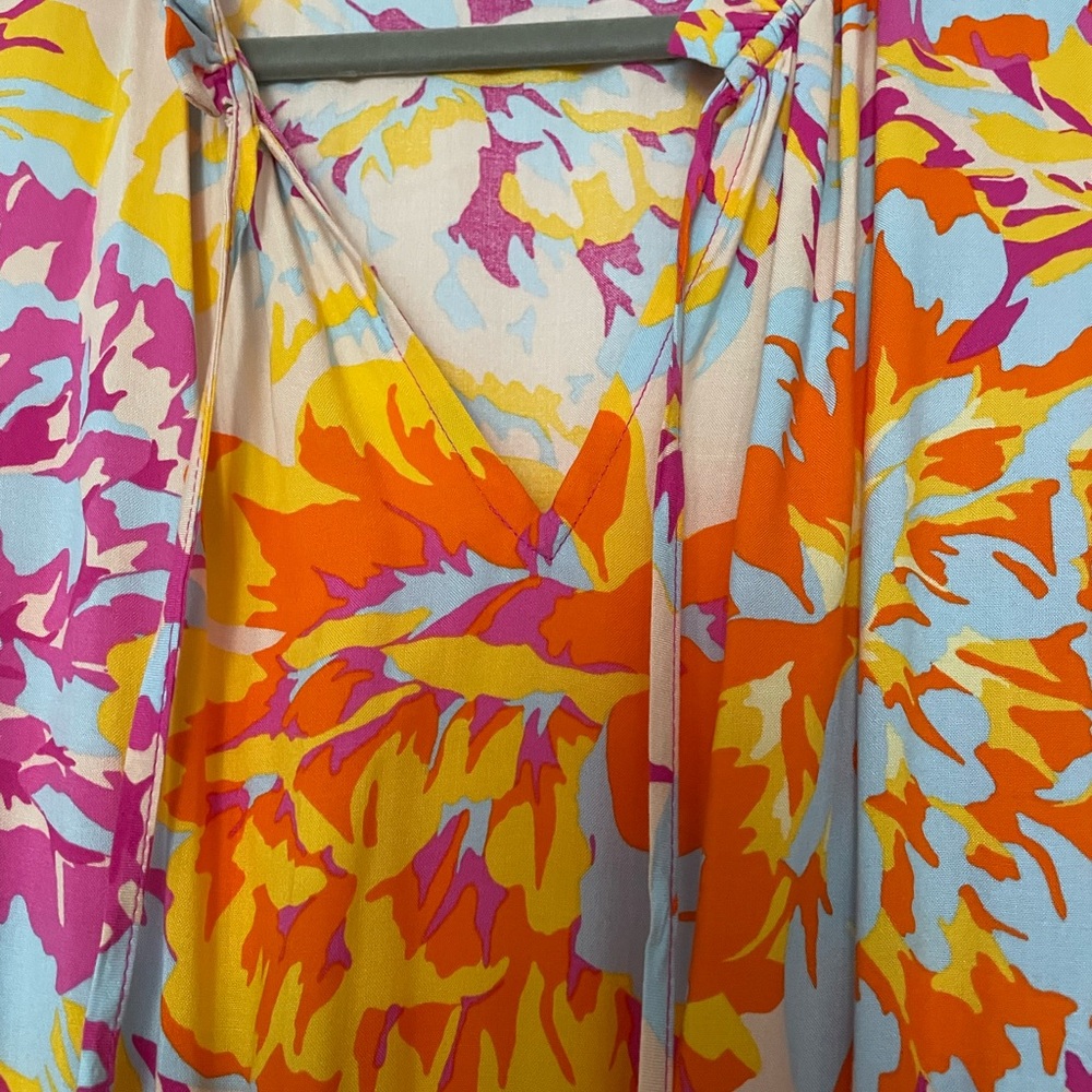 Floral Sleeveless Maxi Dress - Picture 2 of 12